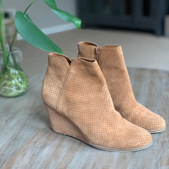 susina booties